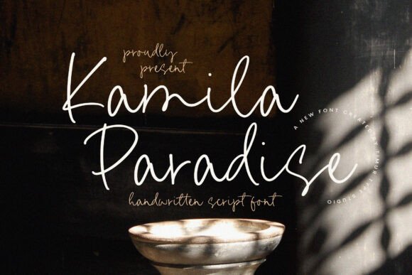 Kamila Paradise: A Script Font for Digital Design